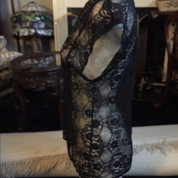 Gap -Black Short Sleeve Blouse Size Large - Picture 5 of 7